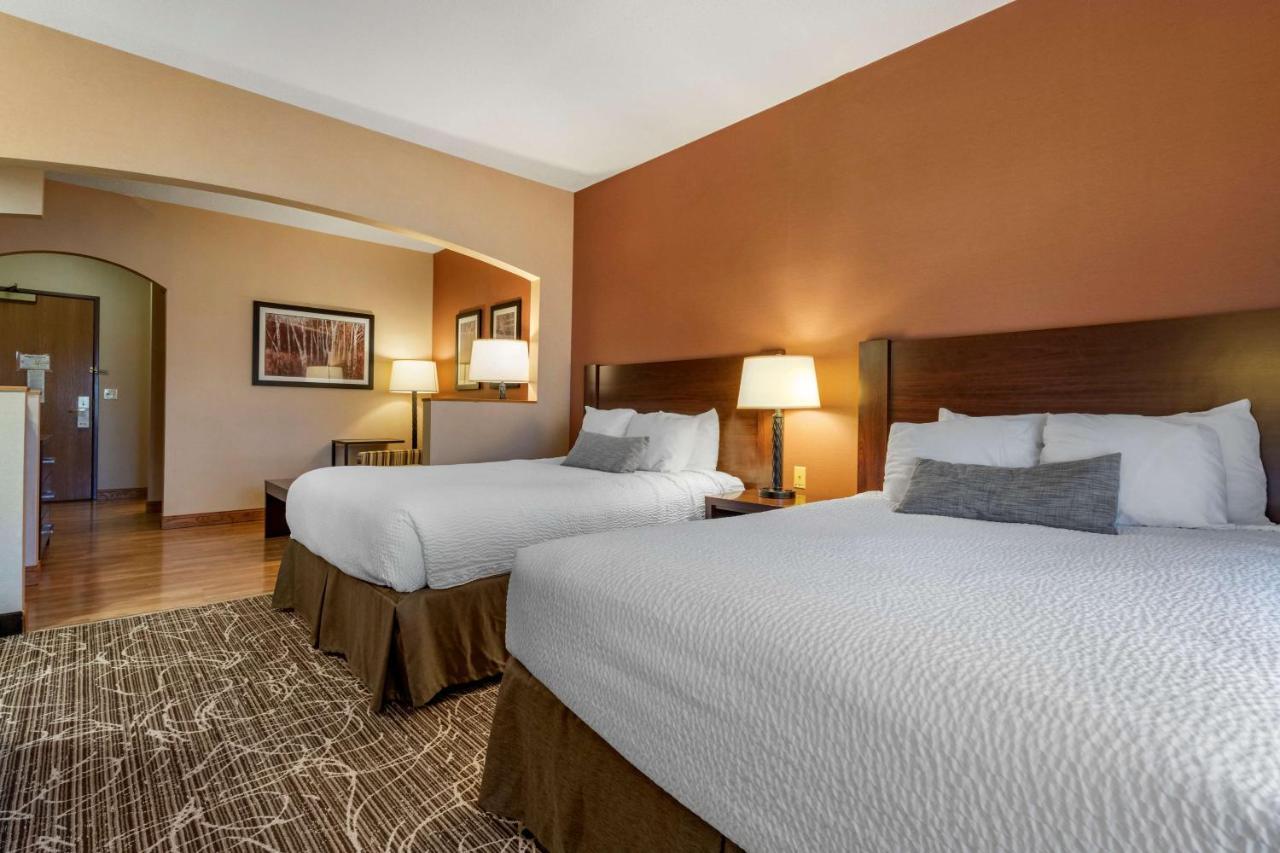 Best Western Plus Chelsea Hotel Monticello Εξωτερικό φωτογραφία
