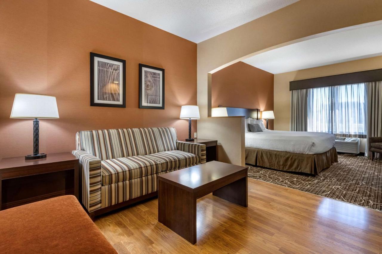 Best Western Plus Chelsea Hotel Monticello Εξωτερικό φωτογραφία