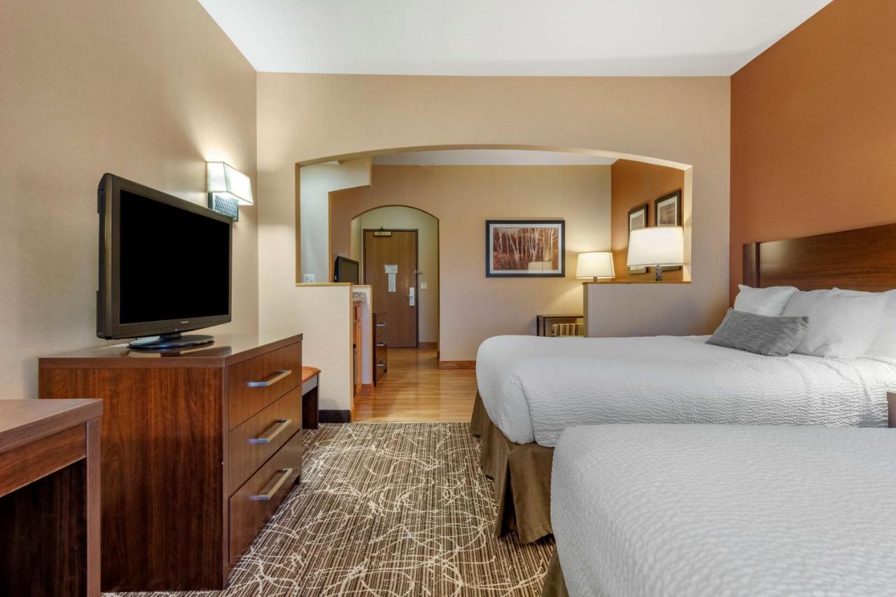 Best Western Plus Chelsea Hotel Monticello Εξωτερικό φωτογραφία