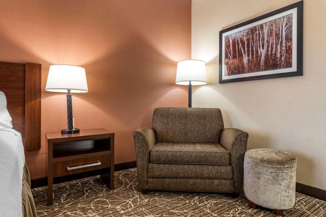 Best Western Plus Chelsea Hotel Monticello Εξωτερικό φωτογραφία