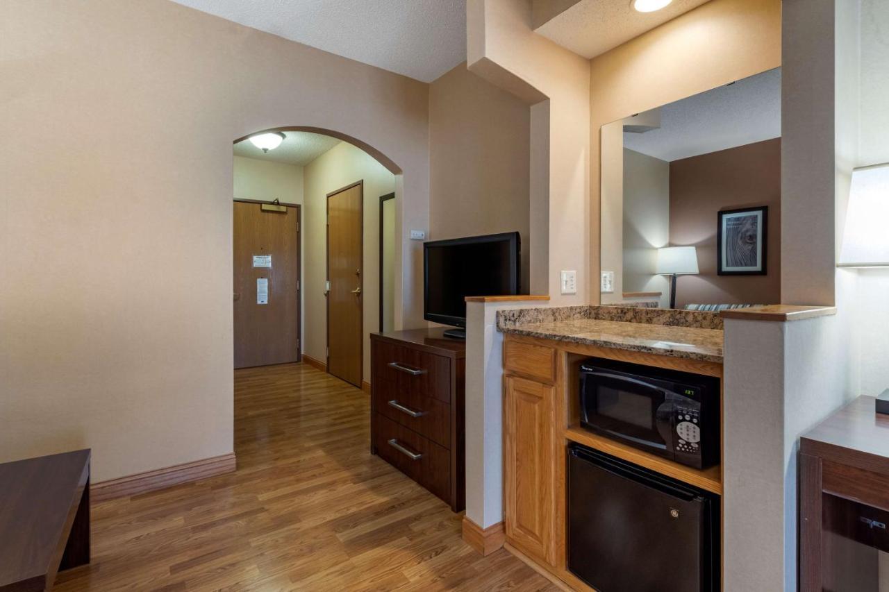 Best Western Plus Chelsea Hotel Monticello Εξωτερικό φωτογραφία
