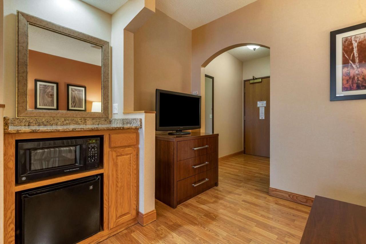 Best Western Plus Chelsea Hotel Monticello Εξωτερικό φωτογραφία