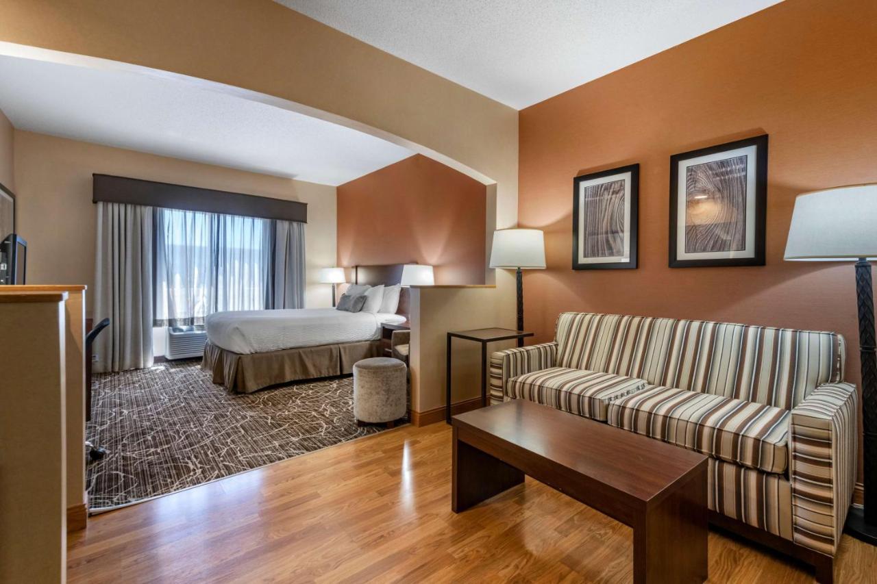 Best Western Plus Chelsea Hotel Monticello Εξωτερικό φωτογραφία