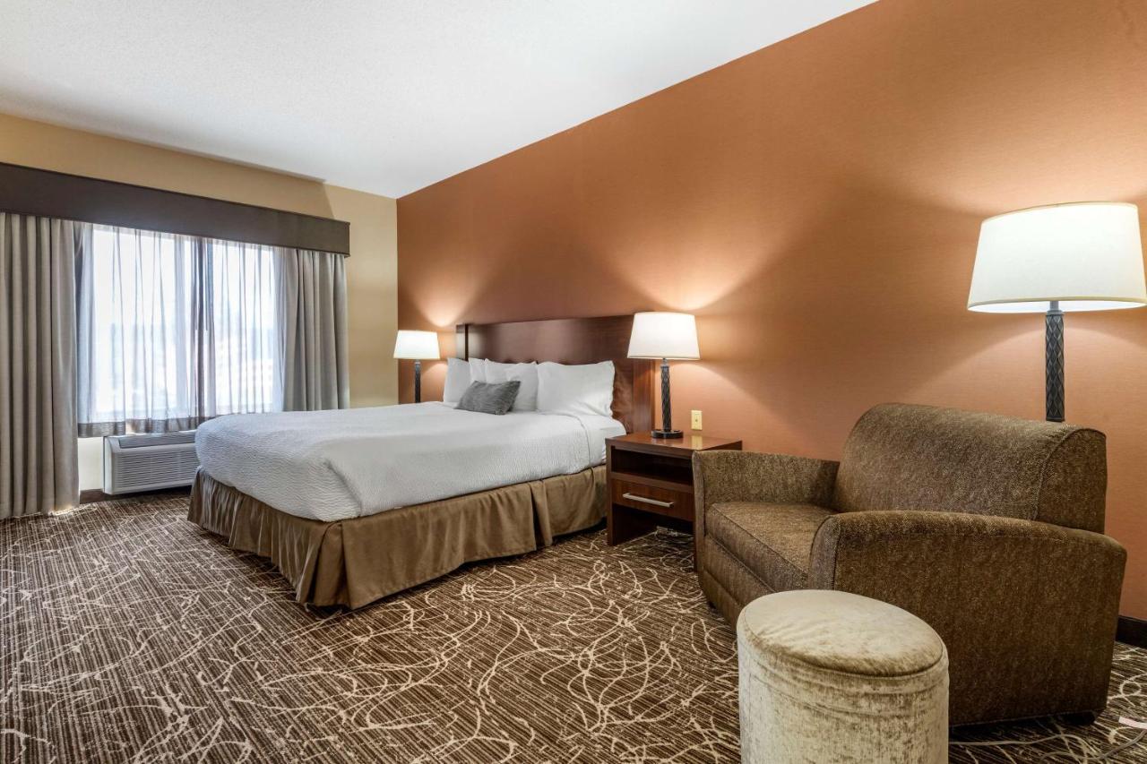 Best Western Plus Chelsea Hotel Monticello Εξωτερικό φωτογραφία