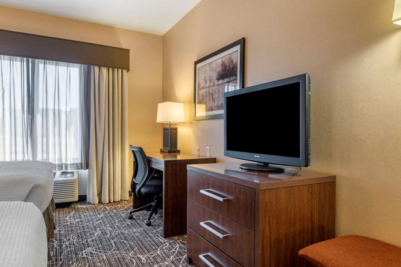Best Western Plus Chelsea Hotel Monticello Εξωτερικό φωτογραφία