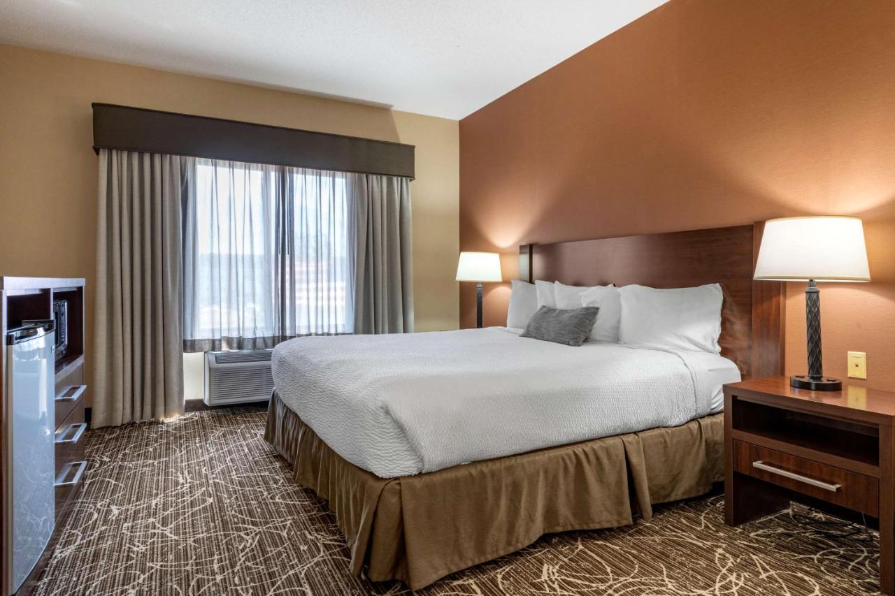 Best Western Plus Chelsea Hotel Monticello Εξωτερικό φωτογραφία