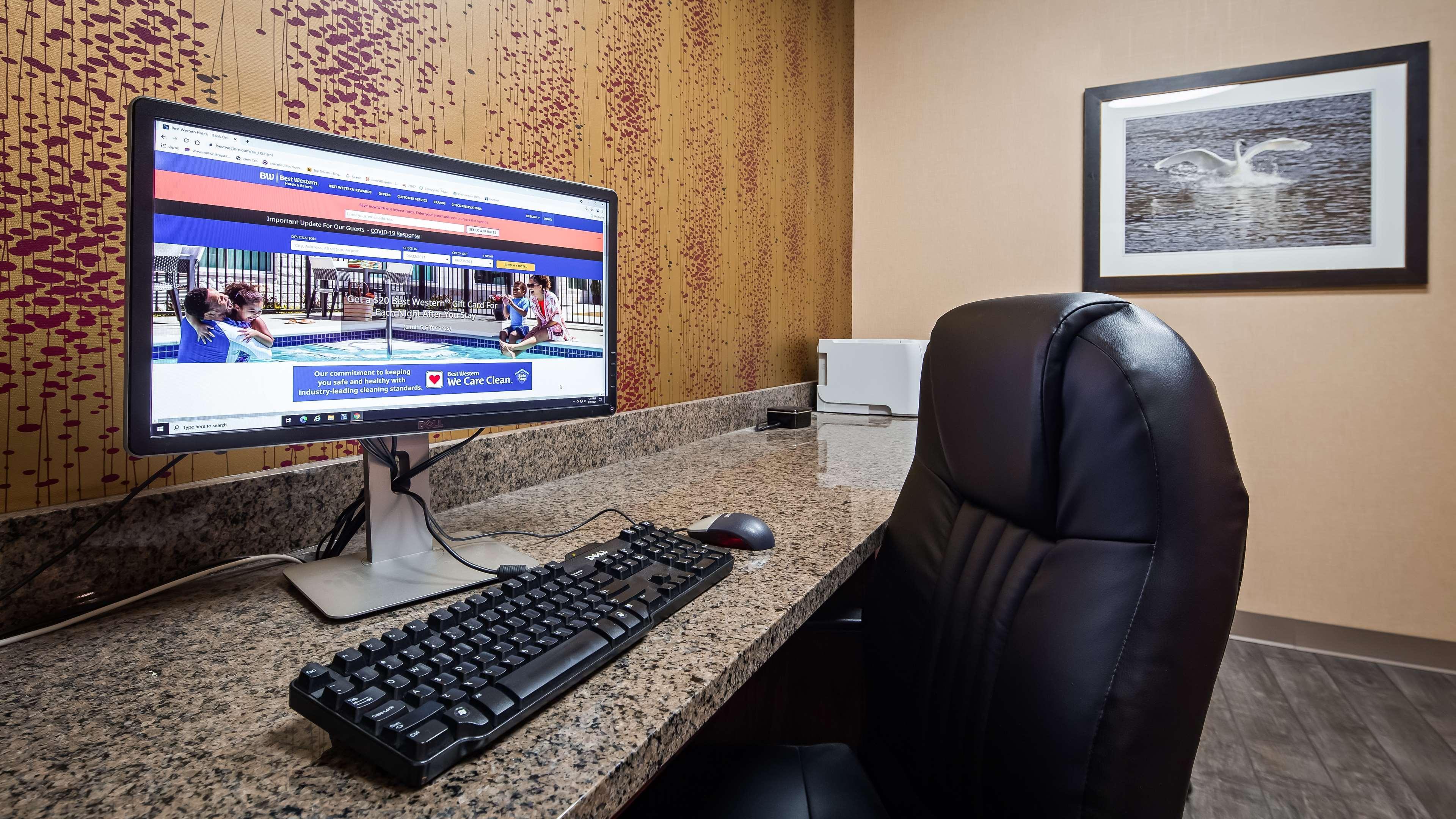 Best Western Plus Chelsea Hotel Monticello Εξωτερικό φωτογραφία