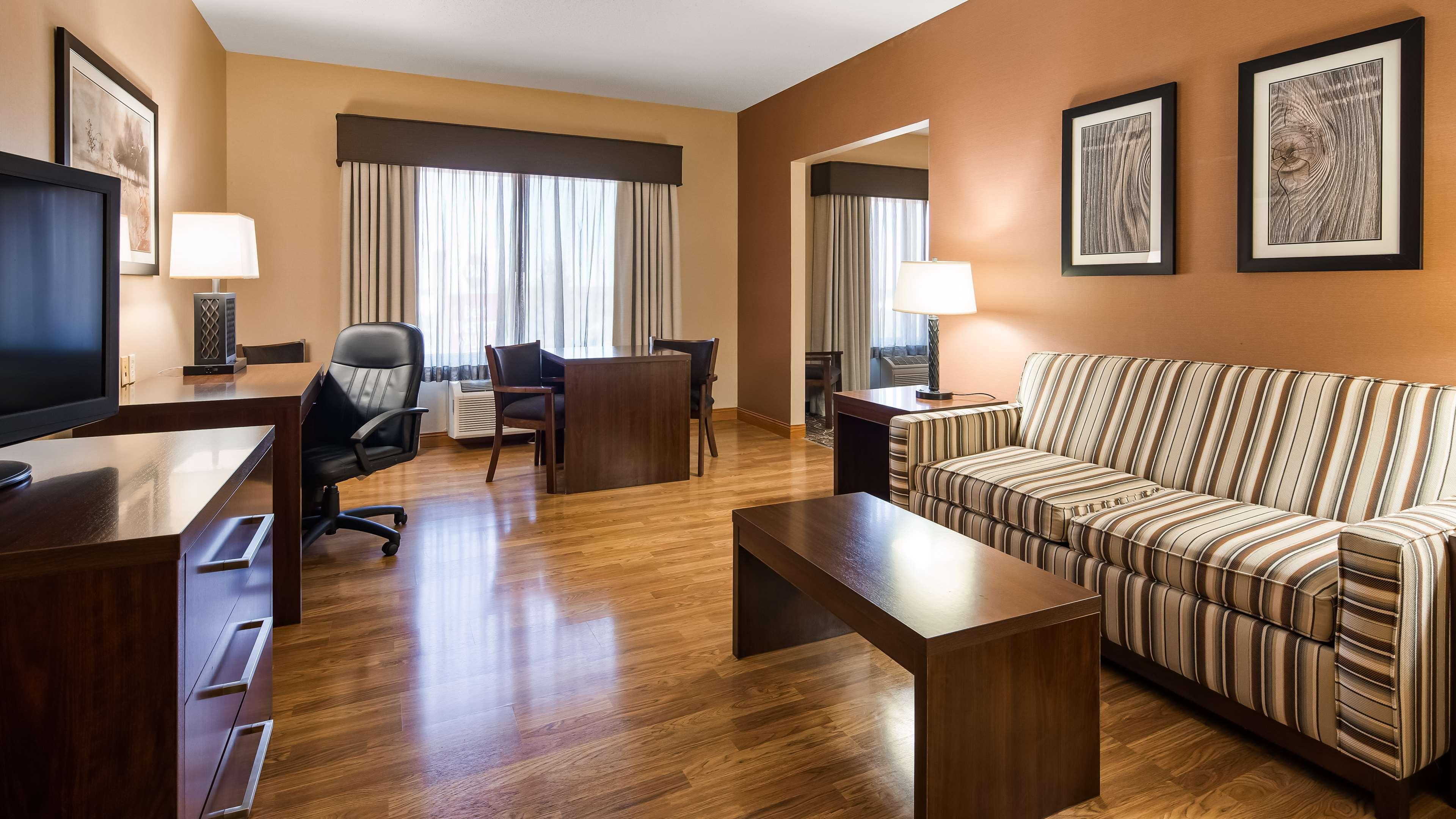 Best Western Plus Chelsea Hotel Monticello Εξωτερικό φωτογραφία