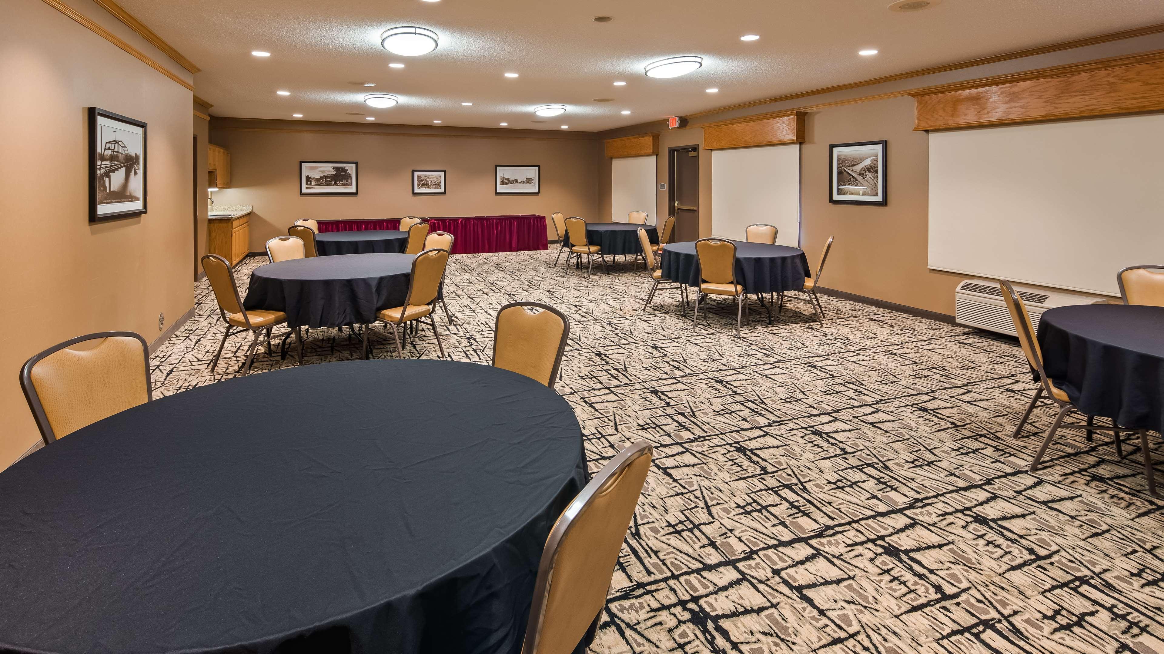 Best Western Plus Chelsea Hotel Monticello Εξωτερικό φωτογραφία