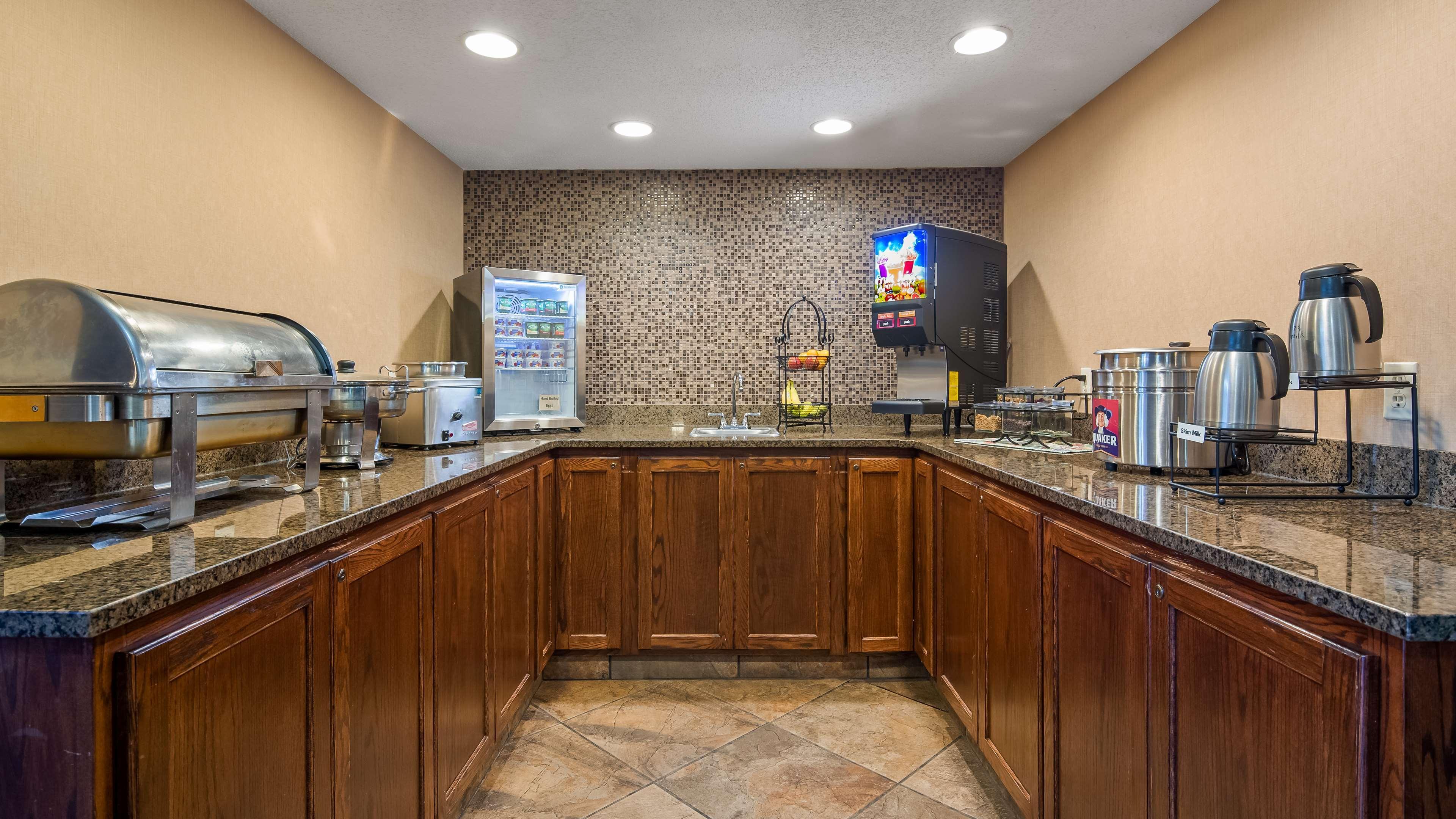 Best Western Plus Chelsea Hotel Monticello Εξωτερικό φωτογραφία